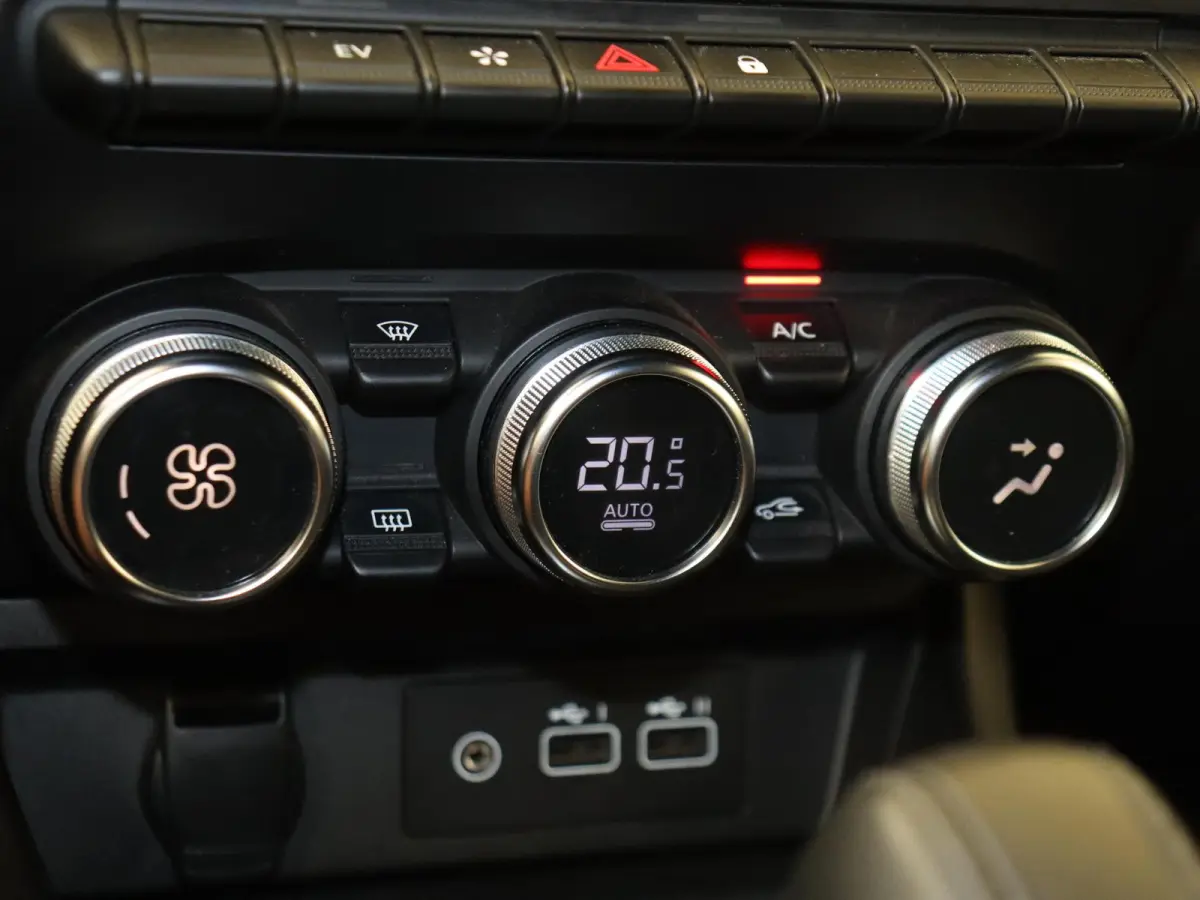 1.6 E-Tech Full Hybrid Techno 145PK | Automaat | Schuif-/Kanteldak | Navgatie | Achteruitrijcamera | Apple CarPlay & Android Auto