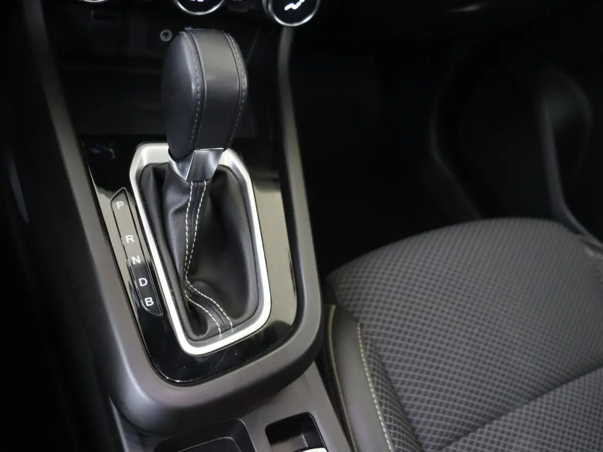 1.6 E-Tech Full Hybrid Techno 145PK | Automaat | Schuif-/Kanteldak | Navgatie | Achteruitrijcamera | Apple CarPlay & Android Auto