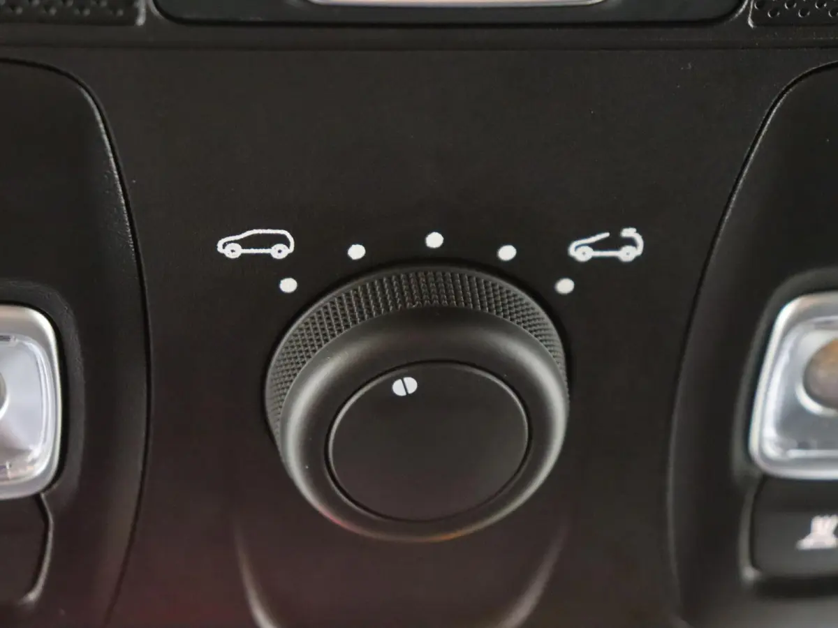 1.6 E-Tech Full Hybrid Techno 145PK | Automaat | Schuif-/Kanteldak | Navgatie | Achteruitrijcamera | Apple CarPlay & Android Auto