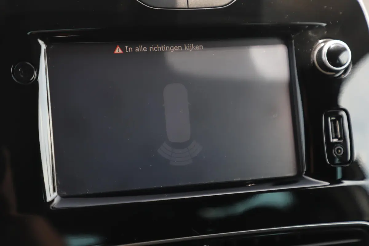 0.9 TCe Limited Trekhaak Navigatie Airco Cruise Control Bluetooth Donkere Ramen Parkeersensor
