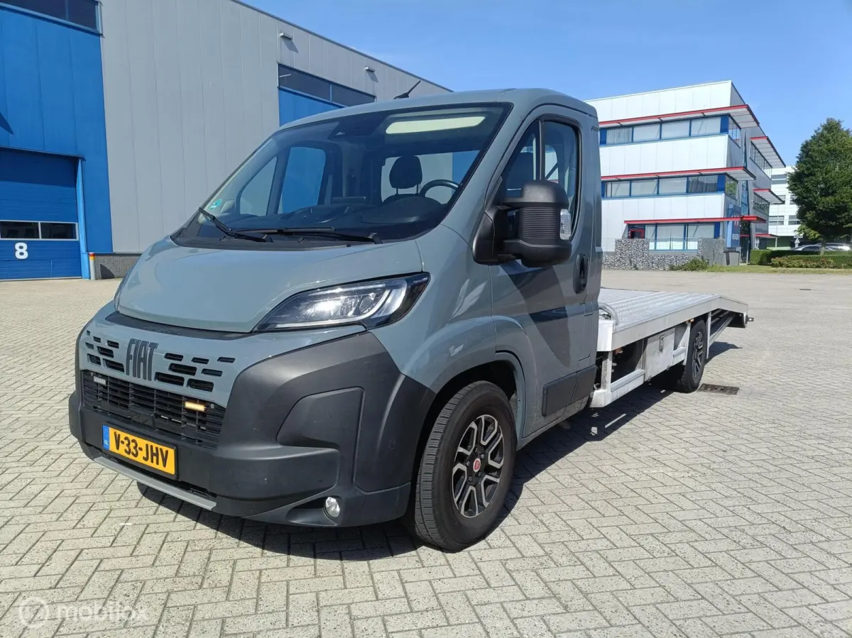 2024 OPRIJWAGEN 2.2 180PK AUT. Tijhof LUCHTVER. VIRTUAL CARPLAY STOELVERW. ACC LANE ASSIST LED VOL OPTIES Alarm klasse 5