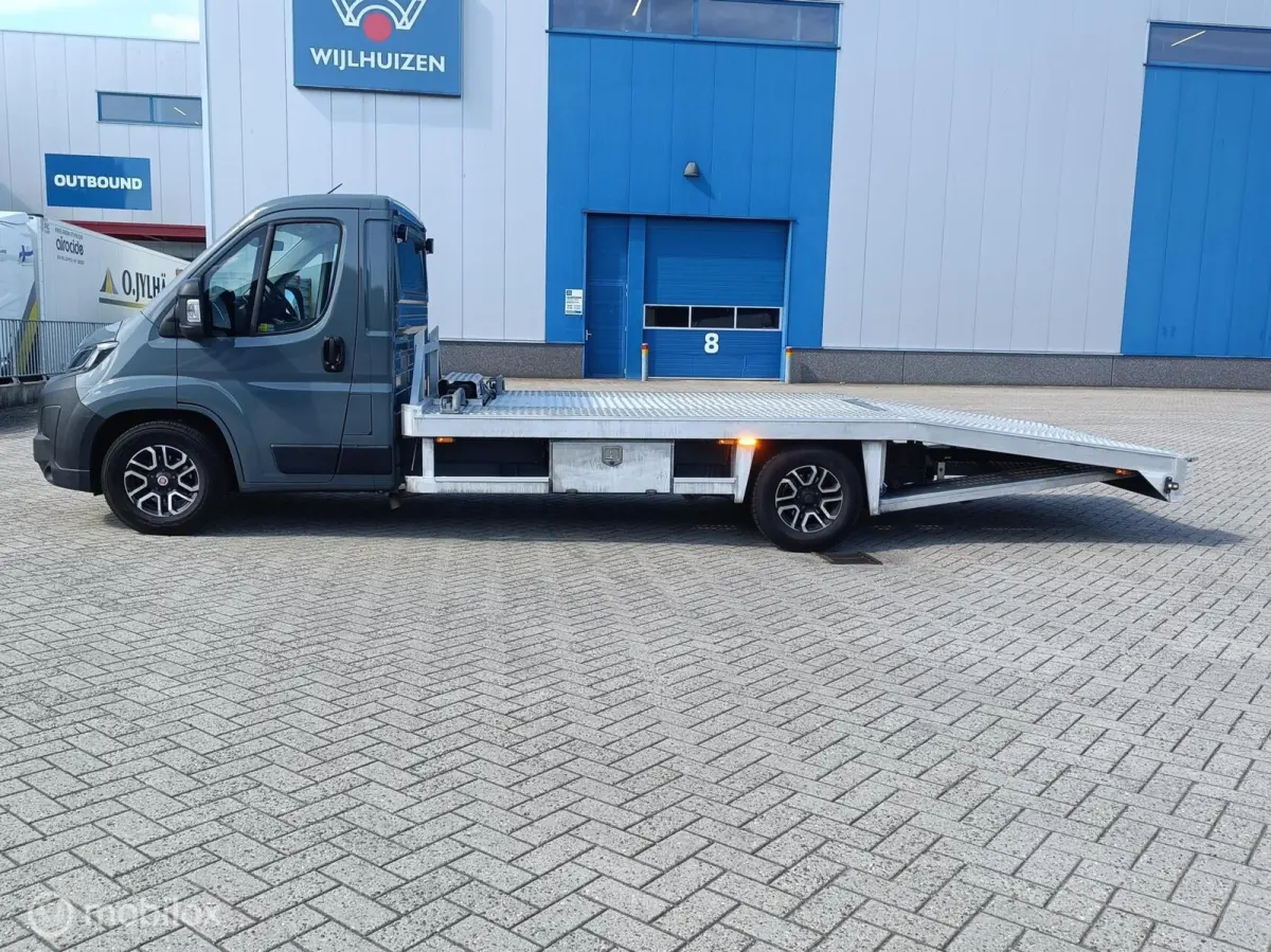 2024 OPRIJWAGEN 2.2 180PK AUT. Tijhof LUCHTVER. VIRTUAL CARPLAY STOELVERW. ACC LANE ASSIST LED VOL OPTIES Alarm klasse 5