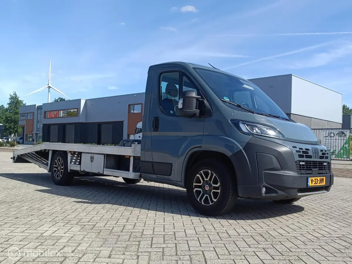 2024 OPRIJWAGEN 2.2 180PK AUT. Tijhof LUCHTVER. VIRTUAL CARPLAY STOELVERW. ACC LANE ASSIST LED VOL OPTIES Alarm klasse 5