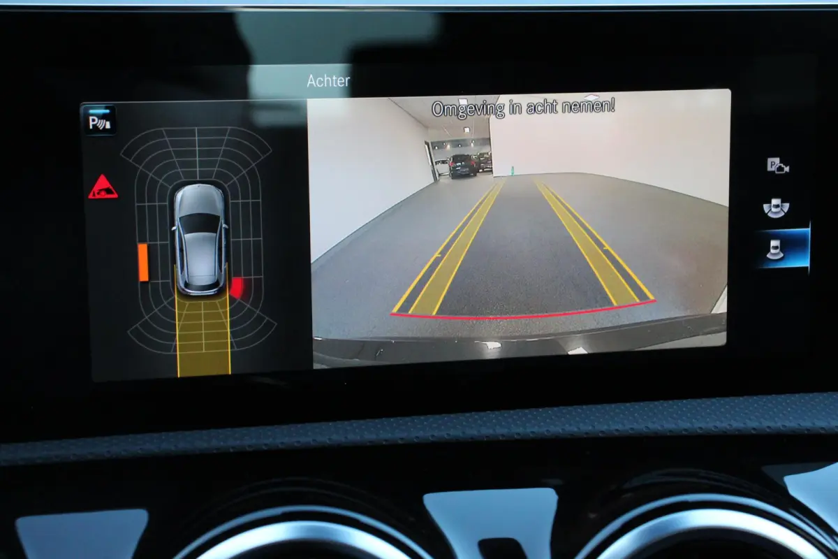 180 7-DCT Progressive Style Plus Navigatie Climate Control Camera Led 17"Lichtmetalen velgen Dab Half Leder Cruise control