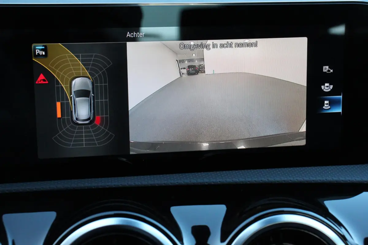 180 7-DCT Progressive Style Plus Navigatie Climate Control Camera Led 17"Lichtmetalen velgen Dab Half Leder Cruise control