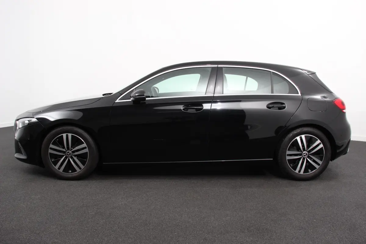 180 7-DCT Progressive Style Plus Navigatie Climate Control Camera Led 17"Lichtmetalen velgen Dab Half Leder Cruise control
