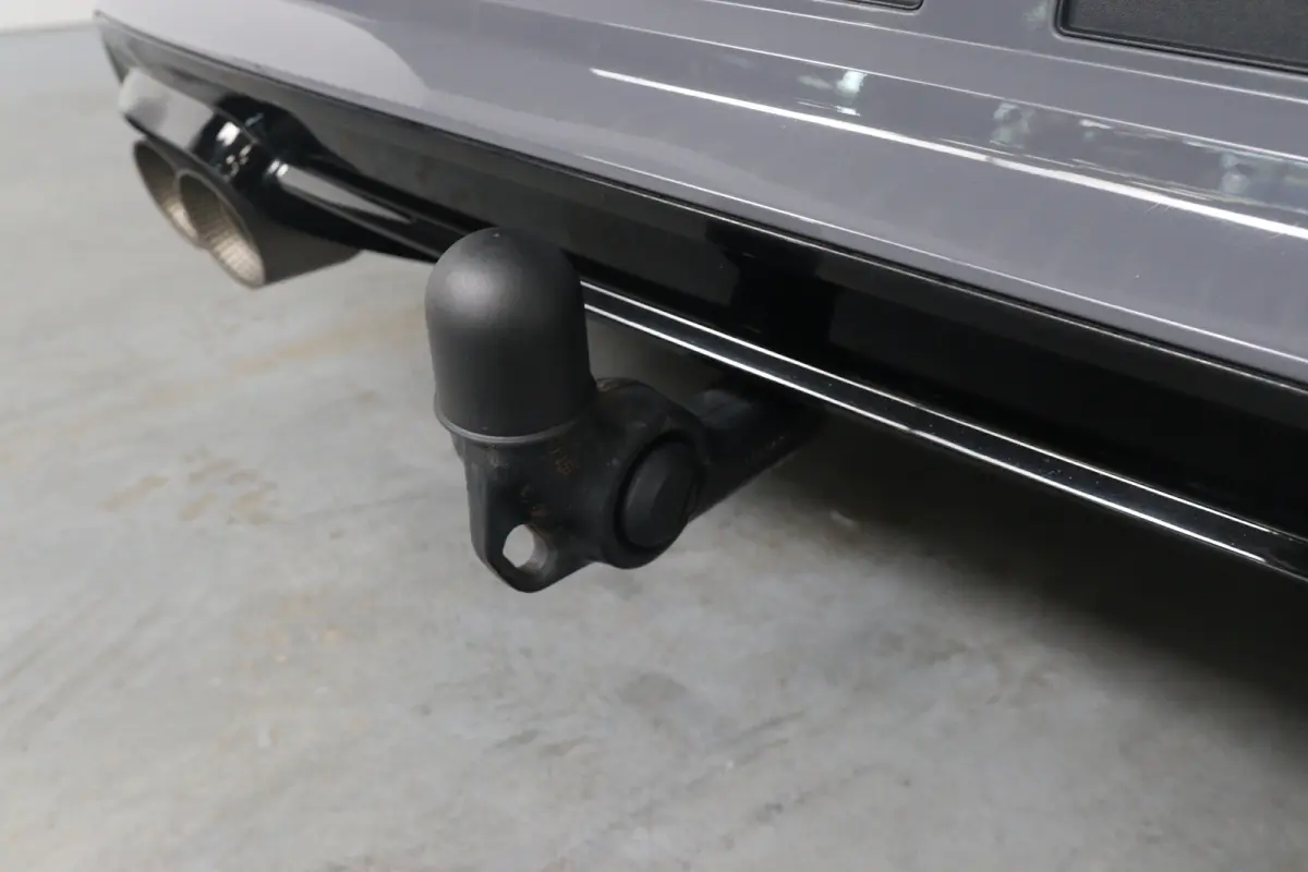 2.0 TSI Limited Edition | Akrapovic | Open Dak | Trekhaak wegklapbaar | LED | 360 Camera | Sfeerverlichting | Beats Audio | Stoelverwarming | BLIS | Clima | DAB | Cruise Adaptive
