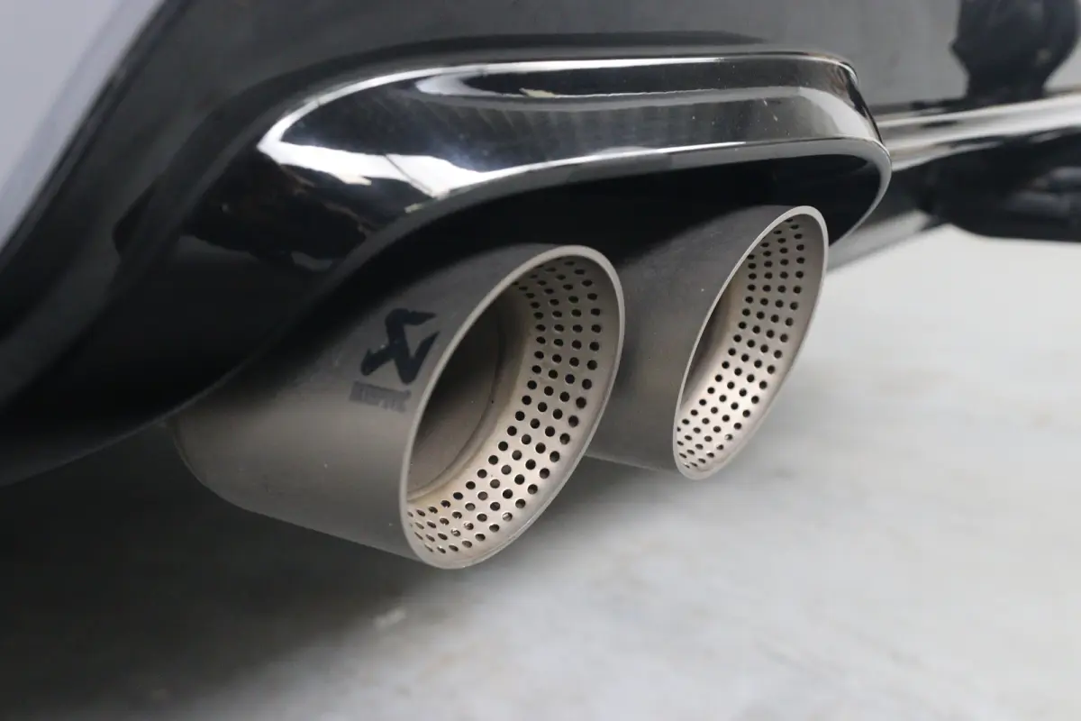 2.0 TSI Limited Edition | Akrapovic | Open Dak | Trekhaak wegklapbaar | LED | 360 Camera | Sfeerverlichting | Beats Audio | Stoelverwarming | BLIS | Clima | DAB | Cruise Adaptive