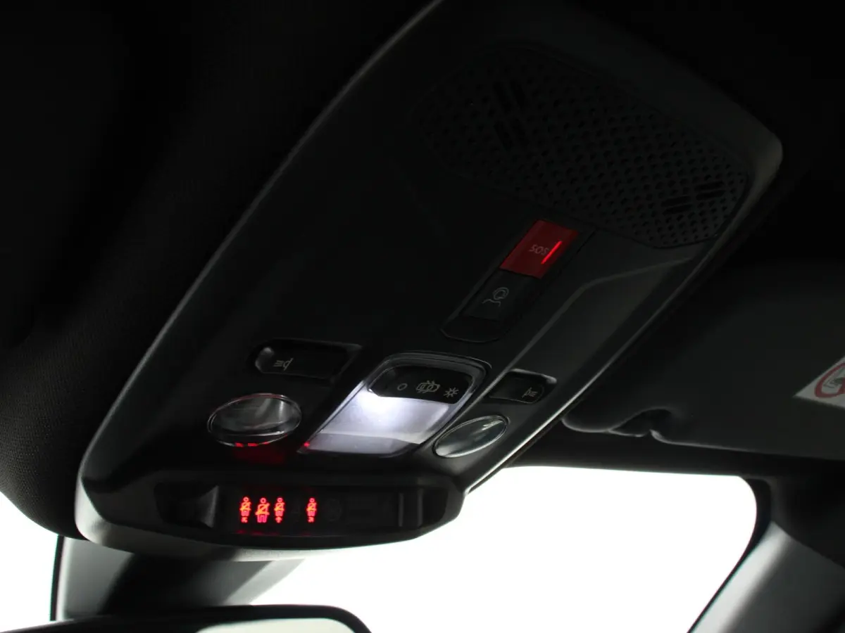 EV Allure 50 kWh Navigatie Apple Carplay/Android Auto Climate Control Led Parkeer sensoren Cruise Control Stoelverwarming