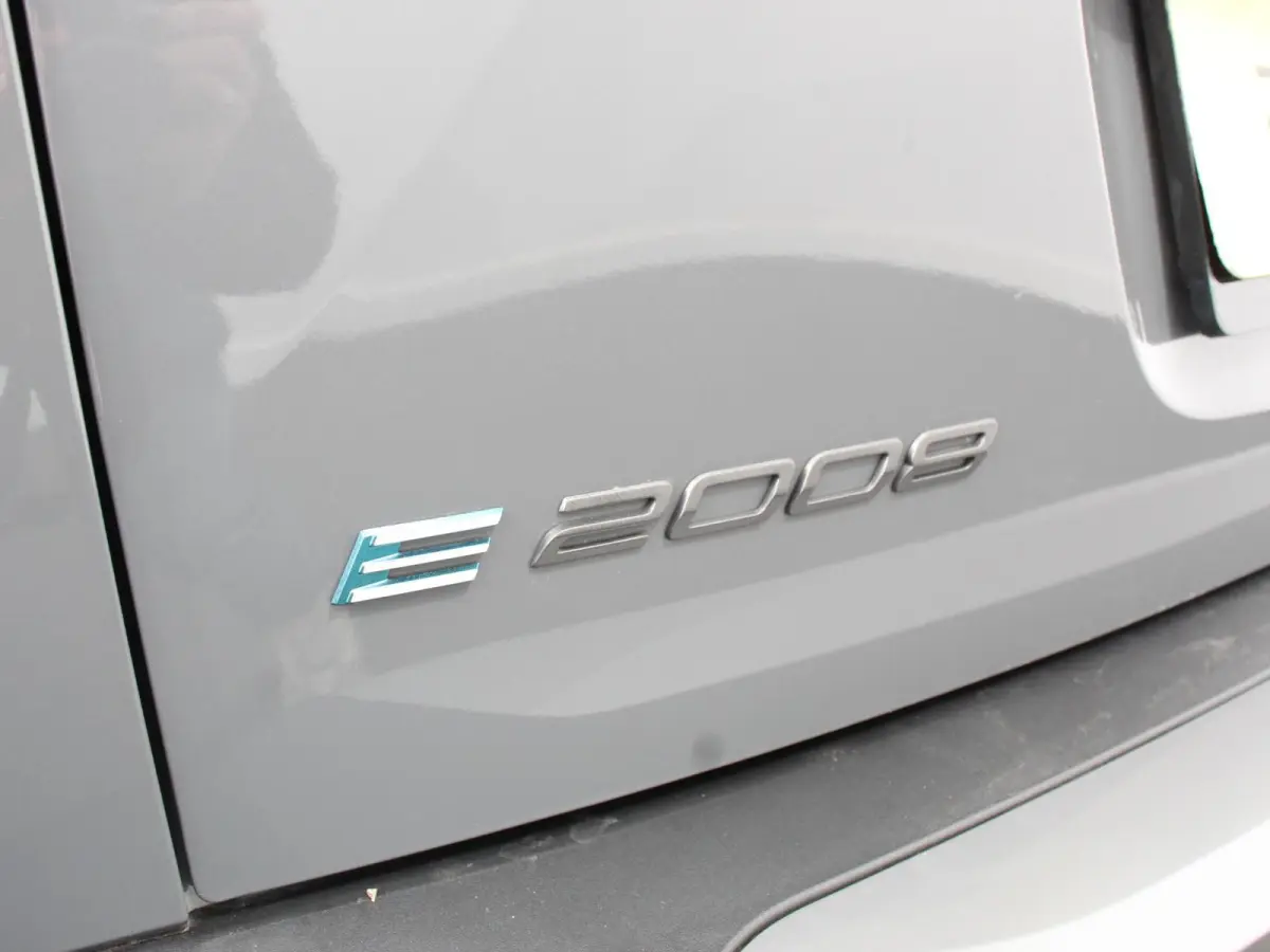 EV Allure 50 kWh Navigatie Apple Carplay/Android Auto Climate Control Led Parkeer sensoren Cruise Control Stoelverwarming