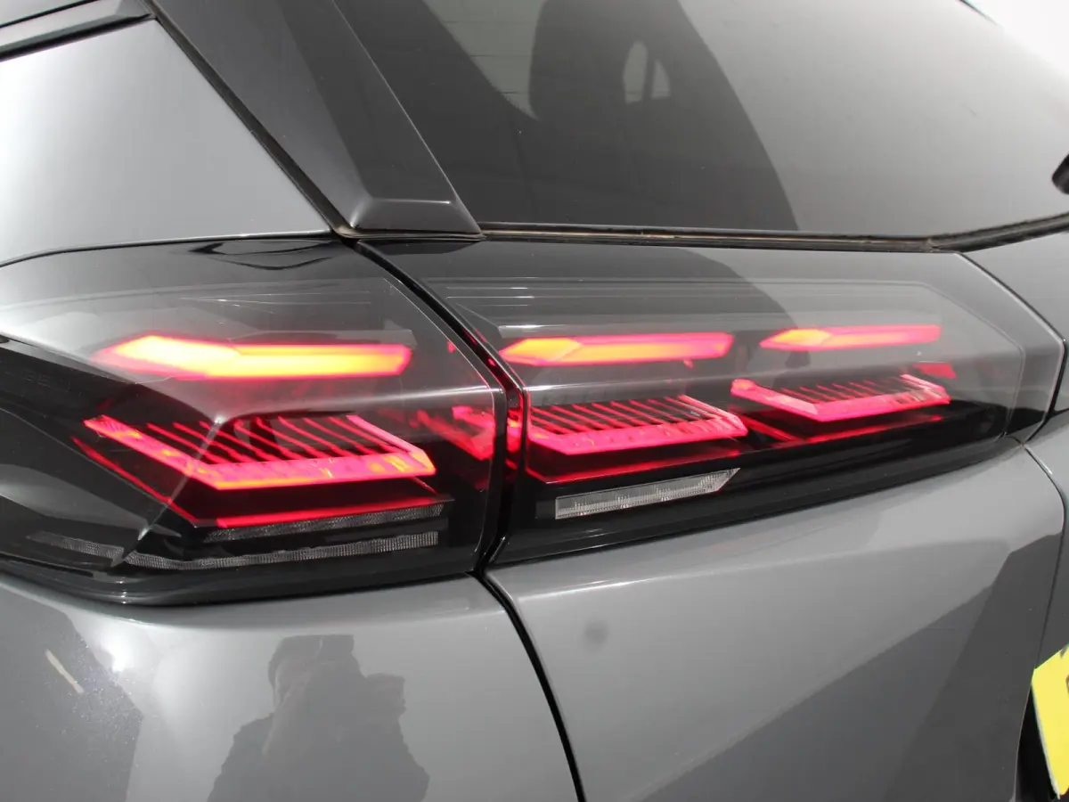 EV Allure 50 kWh Navigatie Apple Carplay/Android Auto Climate Control Led Parkeer sensoren Cruise Control Stoelverwarming
