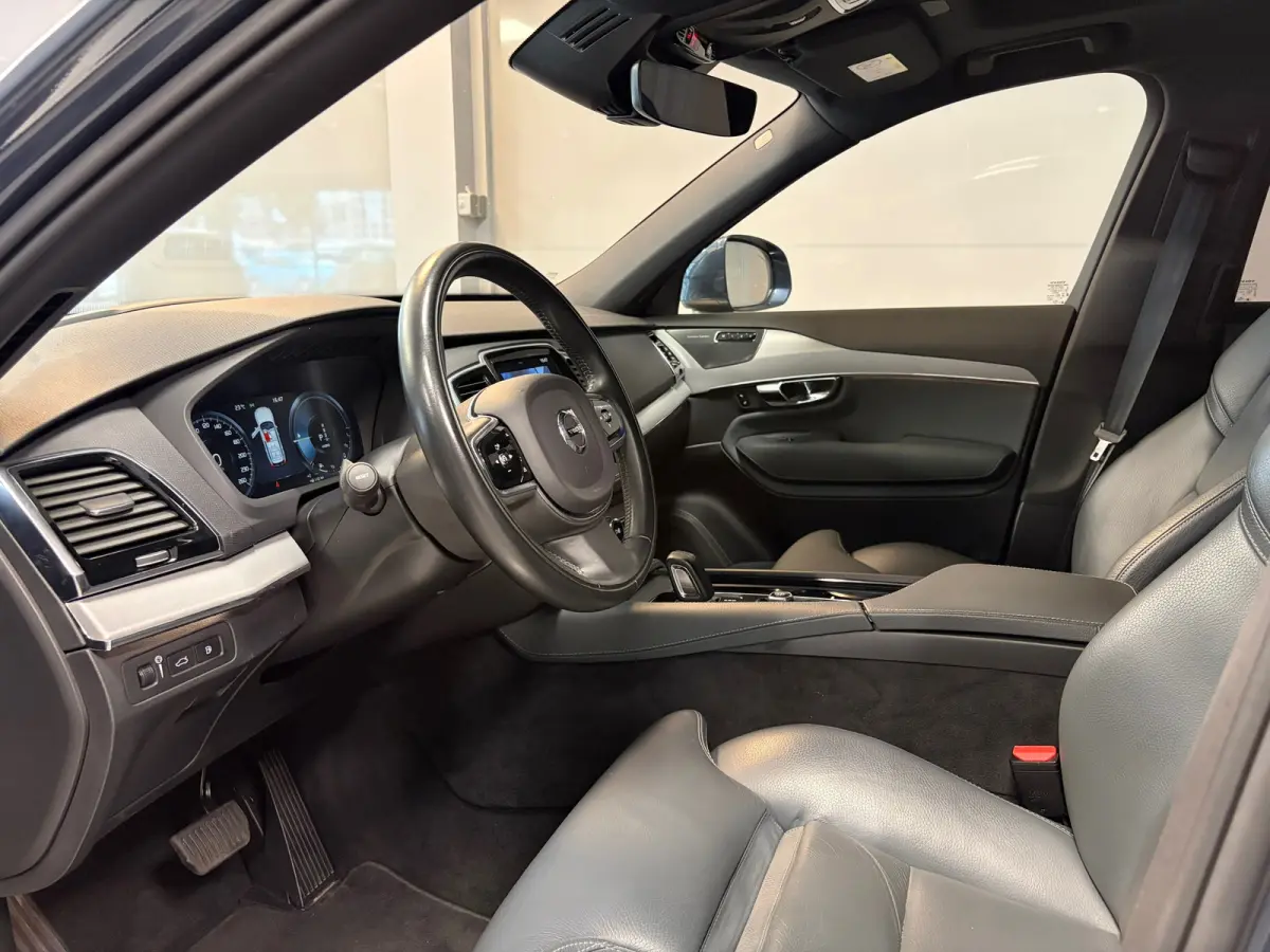 2.0 T8 Recharge AWD Inscription | Panoramadak | 7 Persoons | Harman/Kardon |