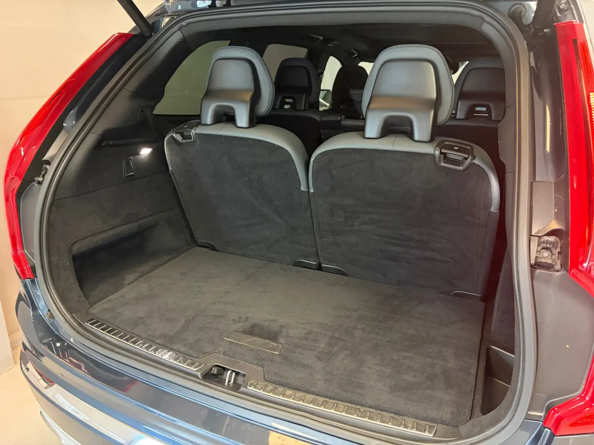 2.0 T8 Recharge AWD Inscription | Panoramadak | 7 Persoons | Harman/Kardon |