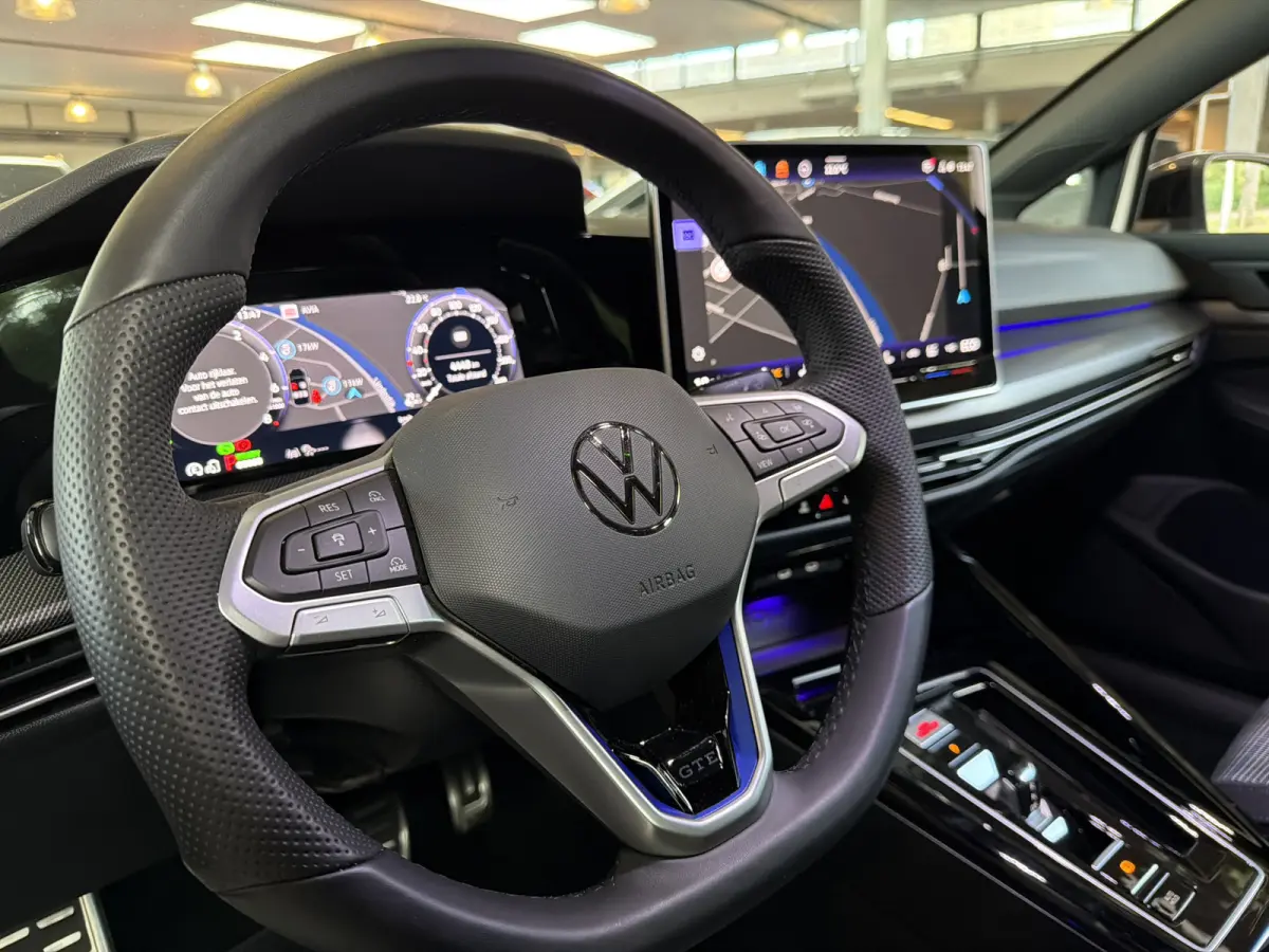 GTE 1.5 272PK DSG HYBRID GTE-SPORT 360°CAMERA/NAVI/HEAD-UP!/CARPLAY