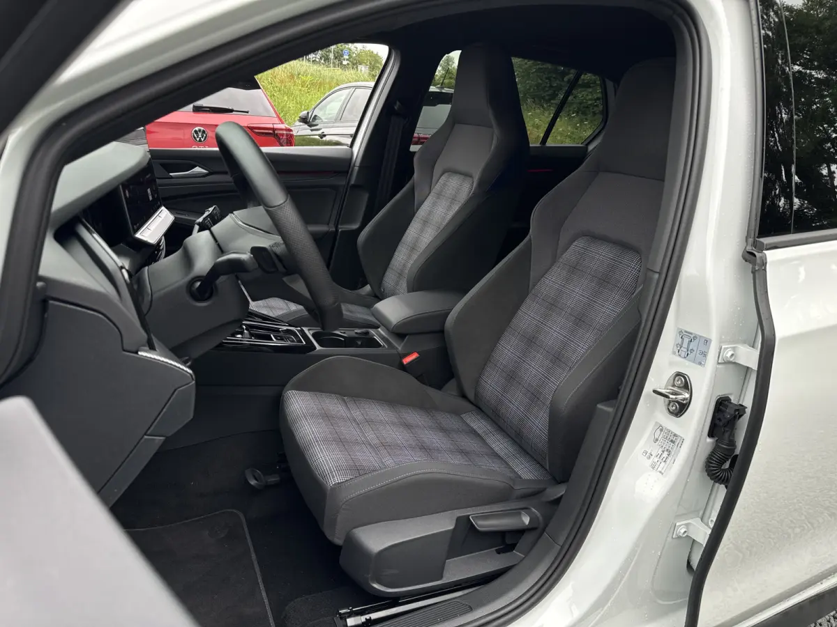GTE 1.5 272PK DSG HYBRID GTE-SPORT 360°CAMERA/NAVI/HEAD-UP!/CARPLAY
