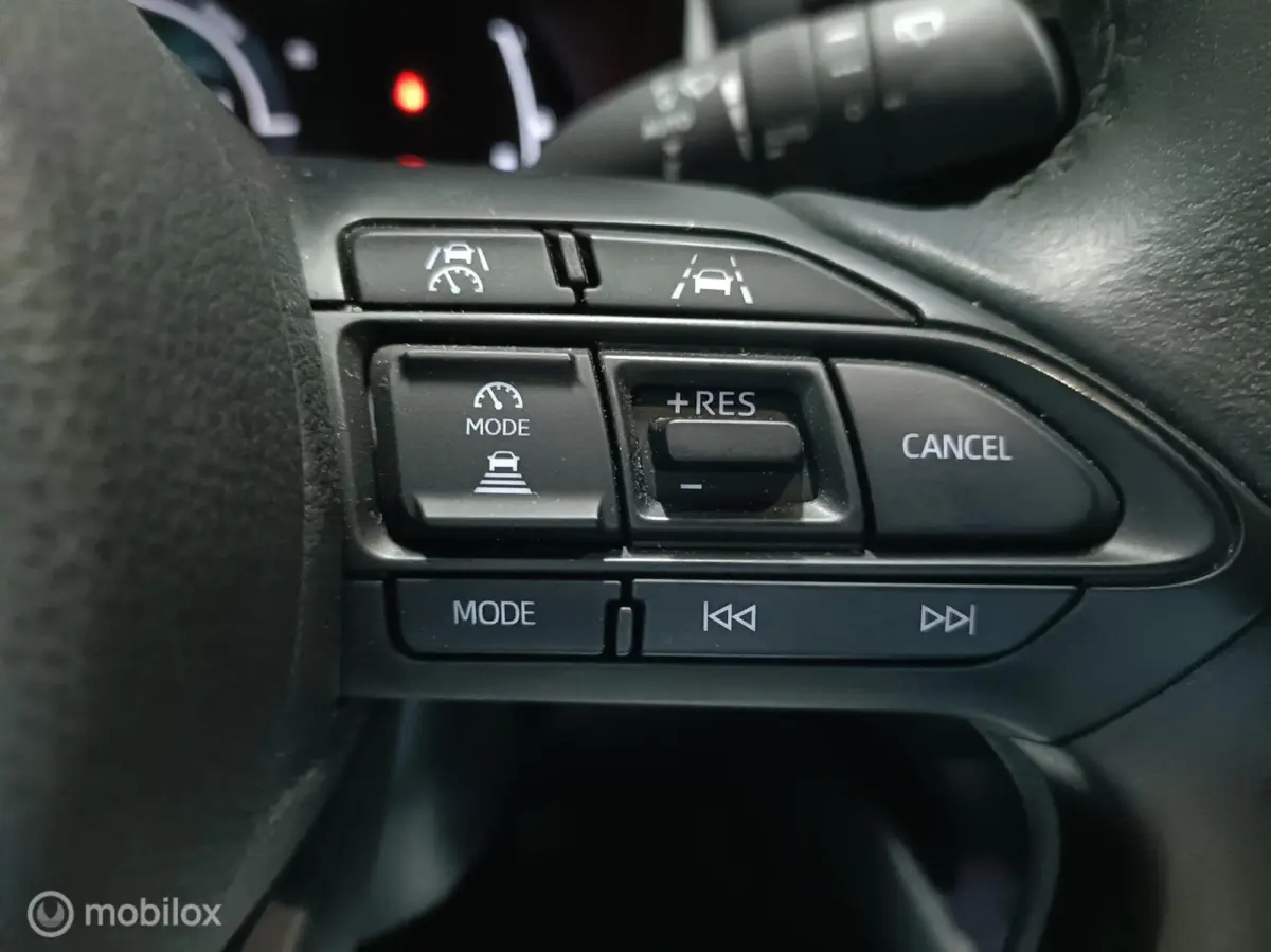 1.5 Hybrid AUTOMAAT camera CARPLAY ANDROID Cruide stoelver velgen