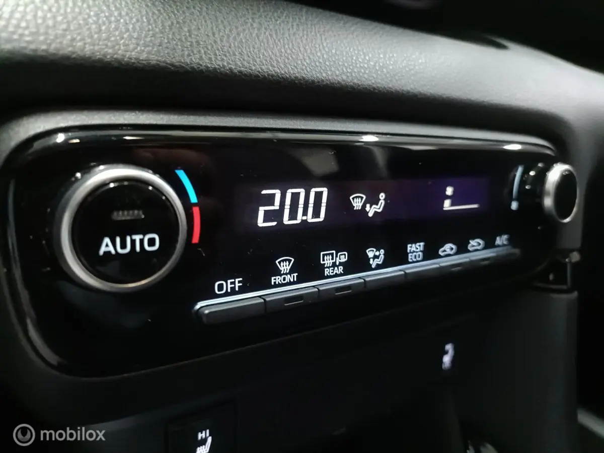1.5 Hybrid AUTOMAAT camera CARPLAY ANDROID Cruide stoelver velgen