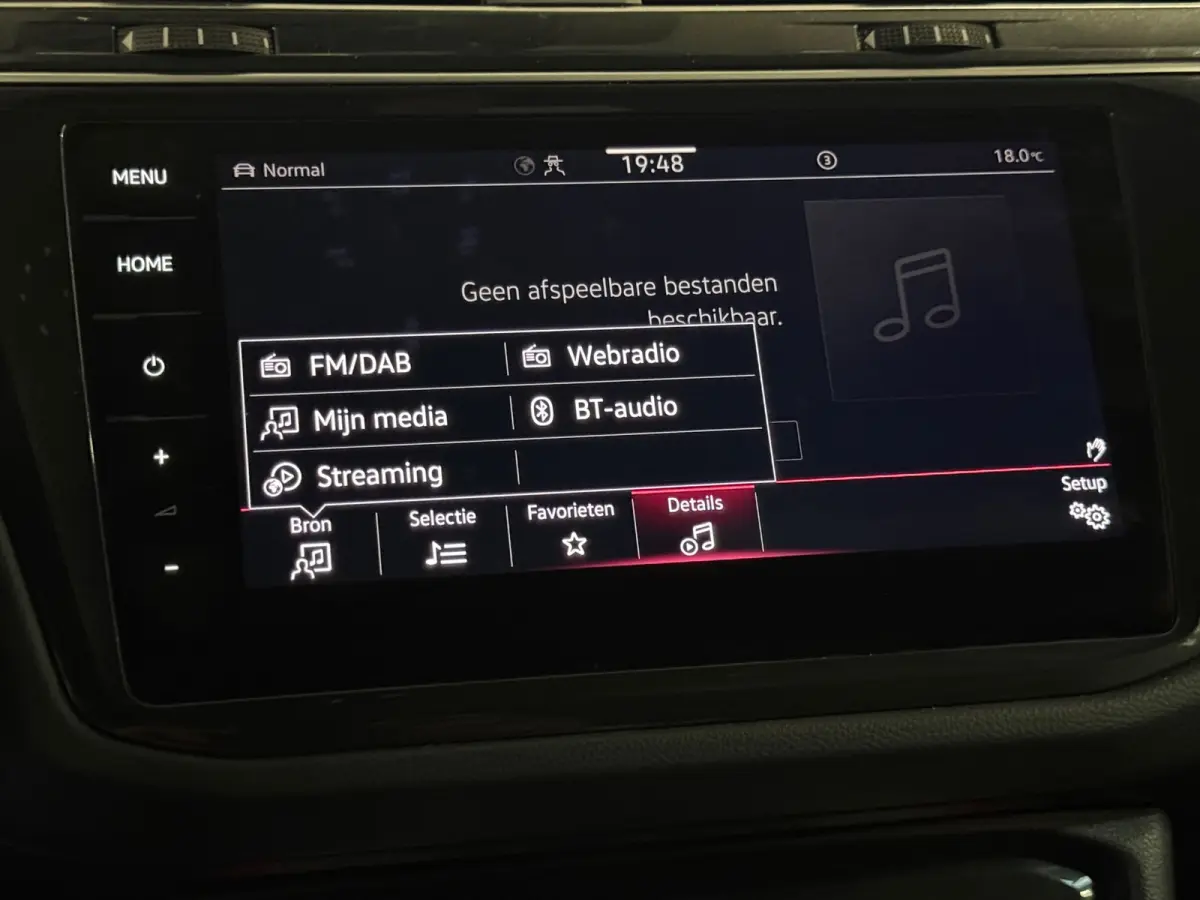 1.4 TSI eHybrid 3 X R-Line Blackstyle Pano 360 Keyless Headup 20 inch