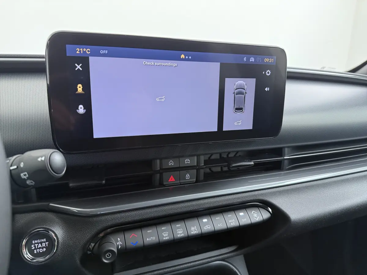 Sport | 10,25" touchscreen radio met Bluetooth, DAB & USB | Automatische airconditioning | Cruise control
