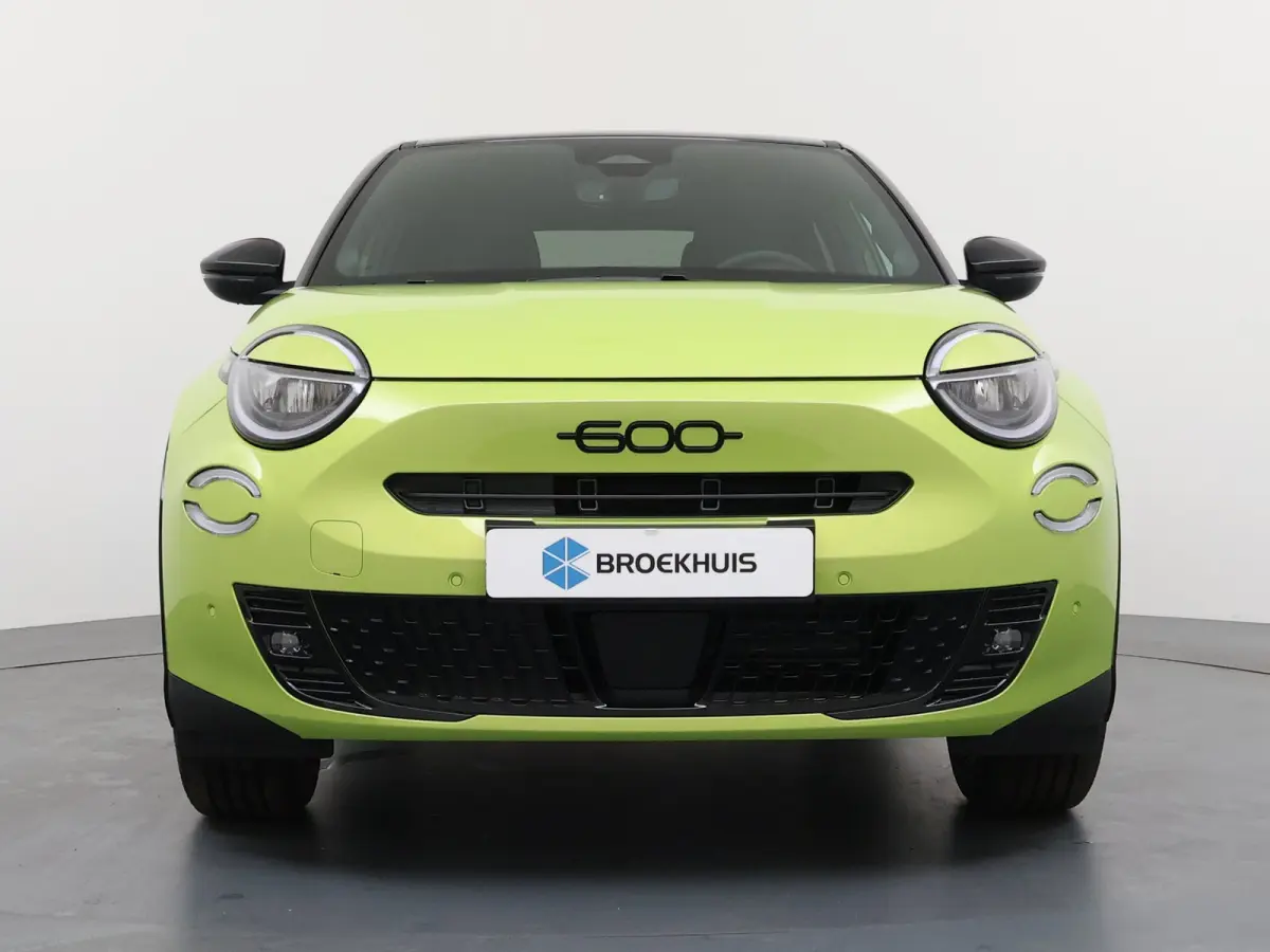 Sport | 10,25" touchscreen radio met Bluetooth, DAB & USB | Automatische airconditioning | Cruise control