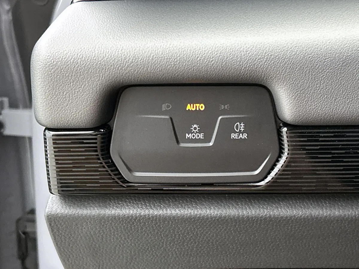 Limited Edition 59 kWh 204pk | Demo | Trekhaak | Apple Carplay | Camera | Dodehoeksensoren | Stoelverwarming | LED Koplampen |  Head-up display | Android Auto | Parkeersensoren | Stuurverwar