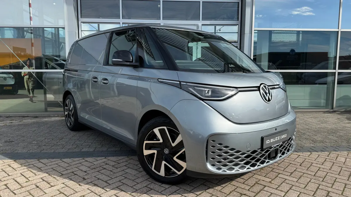 Bulli Limited Edition 250kW/340PK 79 kWh 4MOTION | Achteruitrijcamera (Rear View) inclusief 360 graden camera (Area View)) | Apple Carplay/Android Auto|telefoonintegratie premium | Bestuurde