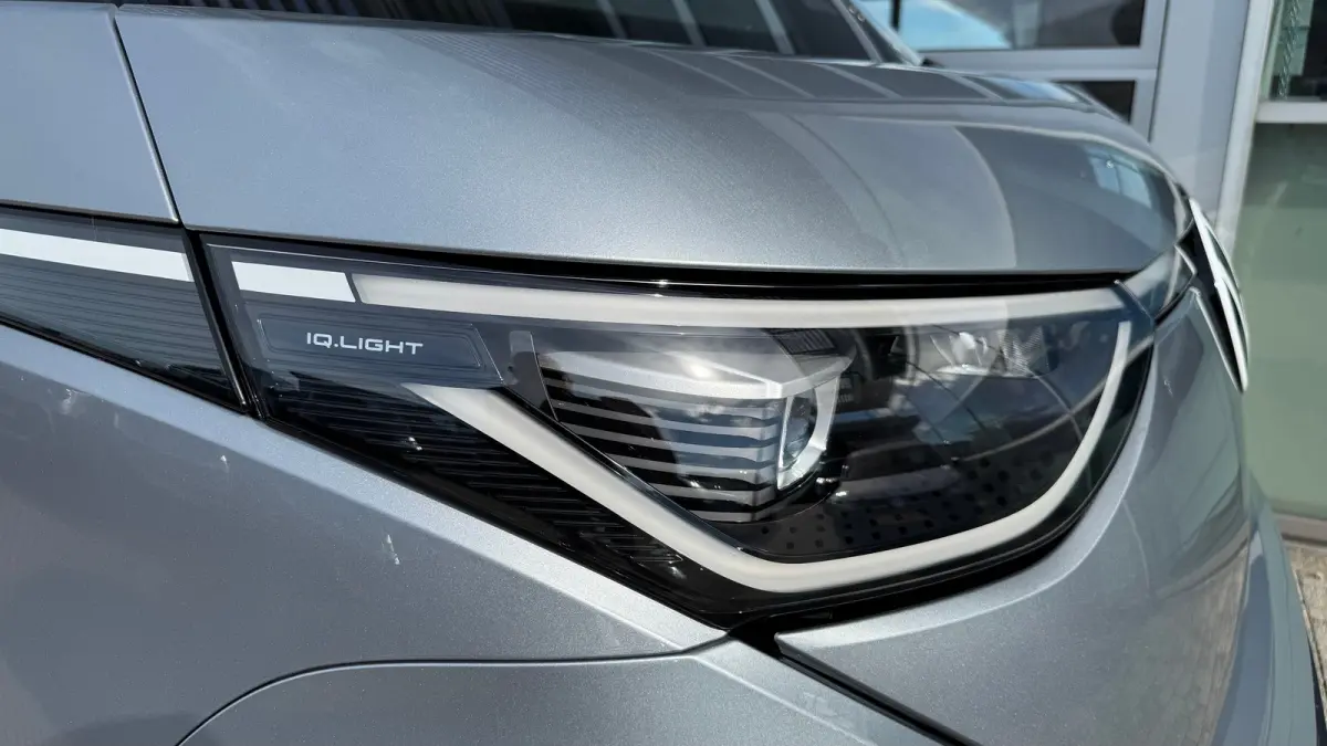 Bulli Limited Edition 250kW/340PK 79 kWh 4MOTION | Achteruitrijcamera (Rear View) inclusief 360 graden camera (Area View)) | Apple Carplay/Android Auto|telefoonintegratie premium | Bestuurde