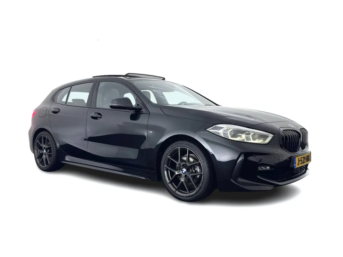 118i High Executive Edition (INCL-BTW) Aut.*M-SPORT-CUPSEATS | PANO | FULL-LED | DIGI-COCKPIT | HIFI-SOUND | CAMERA | NAVI-FULLMAP | AMBIENTLIGHT | PRIVACY-GLASS | ECC | CARBON-INLAY | PDC |