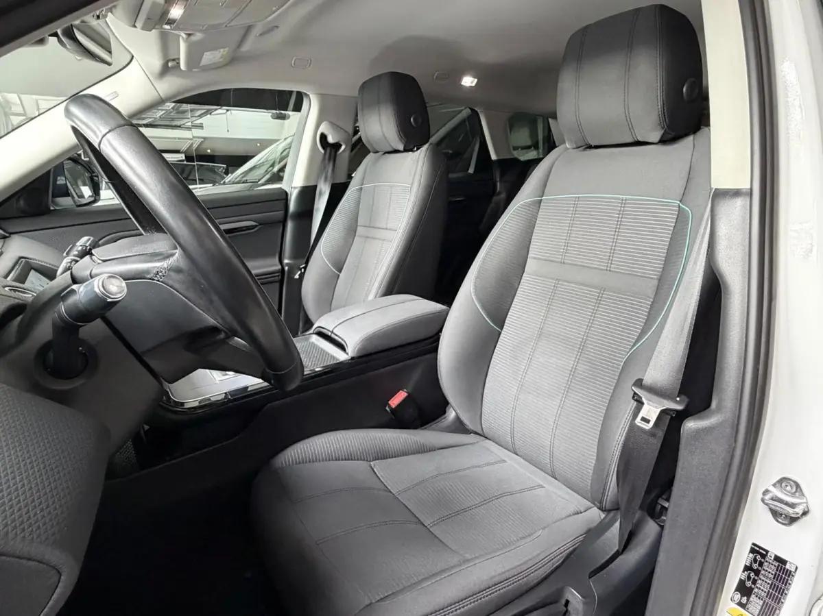 1.5 P300e *Carplay*Led*360c*InclBTW*