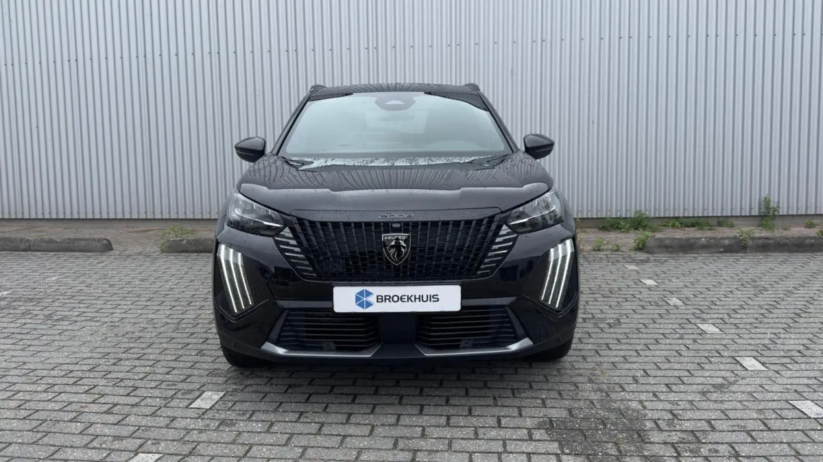 GT | Active Safety Brake met camera en radar (automatisch noodremsysteem) met Distance Alert (waarschuwing dreigende aanrijding) | Advanced Active Safety Brake met camera en radar | Climate 