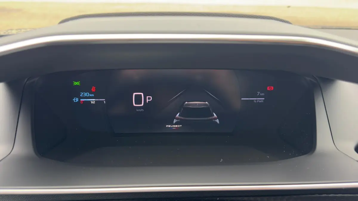 GT | Active Safety Brake met camera en radar (automatisch noodremsysteem) met Distance Alert (waarschuwing dreigende aanrijding) | Advanced Active Safety Brake met camera en radar | Climate 