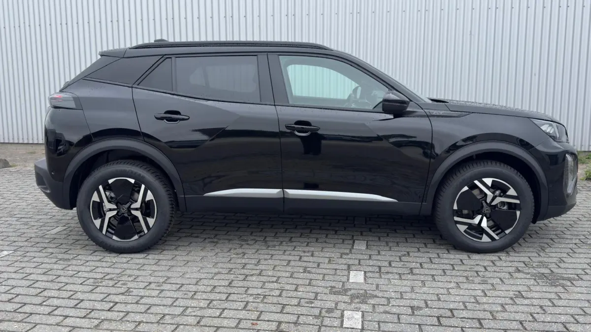 GT | Active Safety Brake met camera en radar (automatisch noodremsysteem) met Distance Alert (waarschuwing dreigende aanrijding) | Advanced Active Safety Brake met camera en radar | Climate 