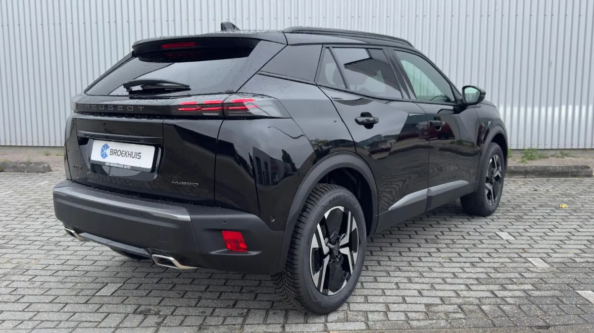 GT | Active Safety Brake met camera en radar (automatisch noodremsysteem) met Distance Alert (waarschuwing dreigende aanrijding) | Advanced Active Safety Brake met camera en radar | Climate 