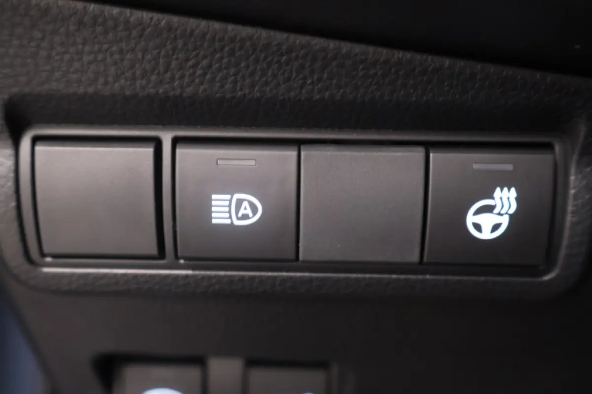 Hybrid 180 Executive | AWD | 4x4 | Direct leverbaar