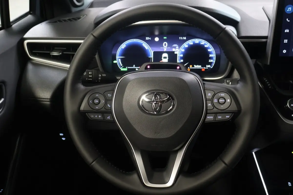 Hybrid 180 Executive | AWD | 4x4 | Direct leverbaar
