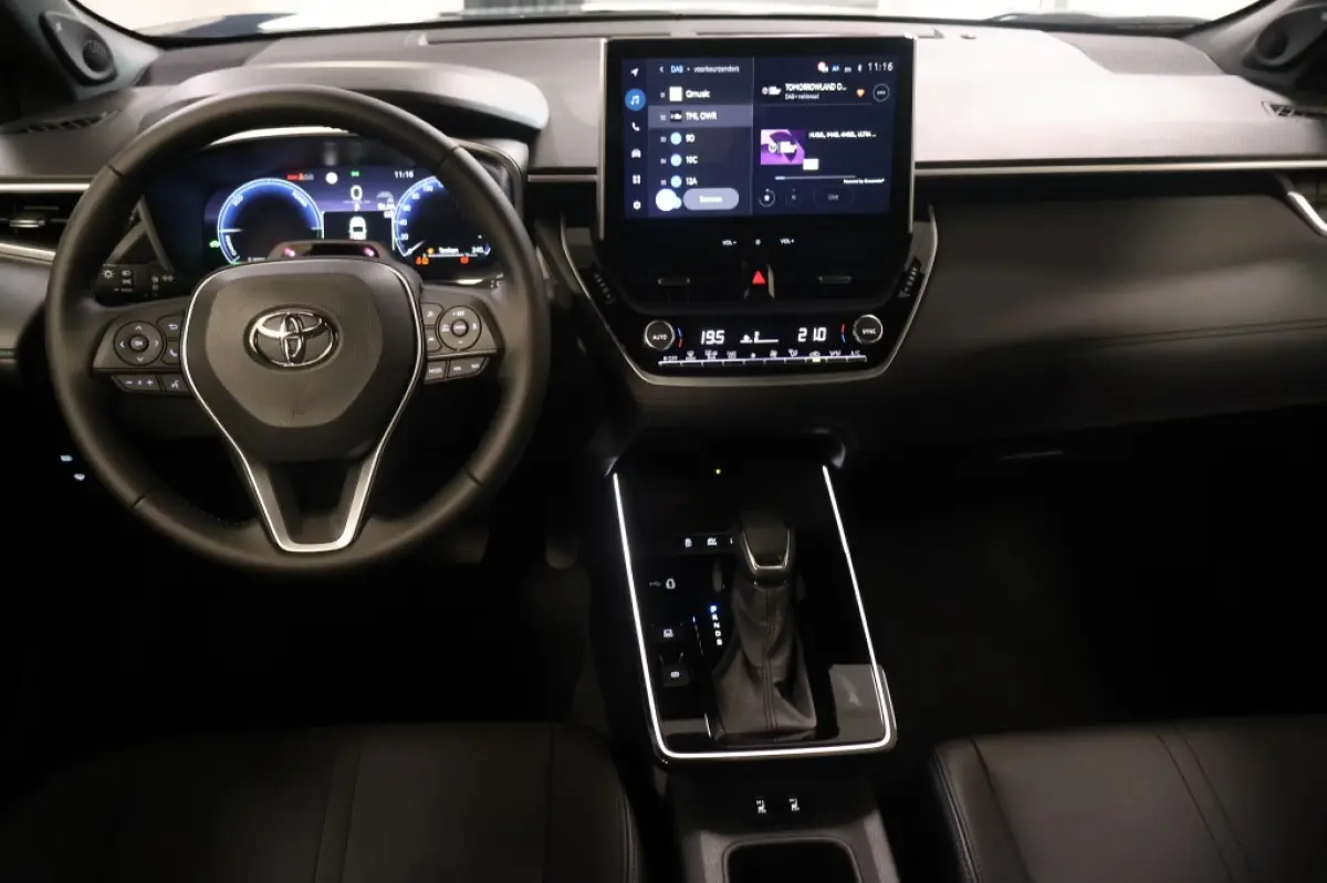 Hybrid 180 Executive | AWD | 4x4 | Direct leverbaar