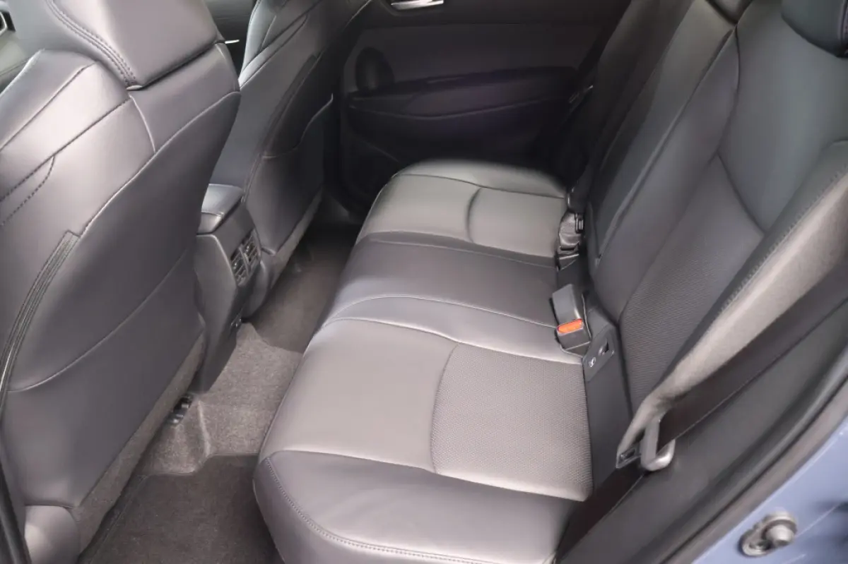 Hybrid 180 Executive | AWD | 4x4 | Direct leverbaar