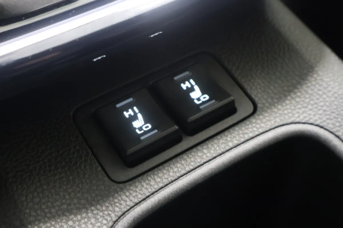 Hybrid 180 Executive | AWD | 4x4 | Direct leverbaar