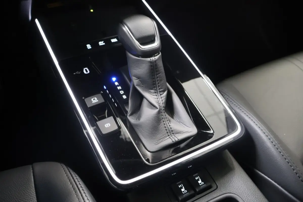 Hybrid 180 Executive | AWD | 4x4 | Direct leverbaar
