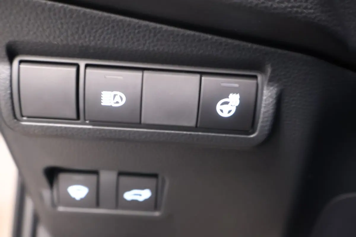 Hybrid 180 Executive | AWD | 4x4 | Direct leverbaar