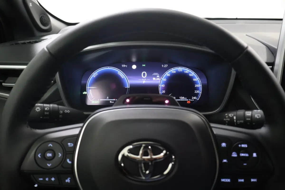 Hybrid 180 Executive | AWD | 4x4 | Direct leverbaar