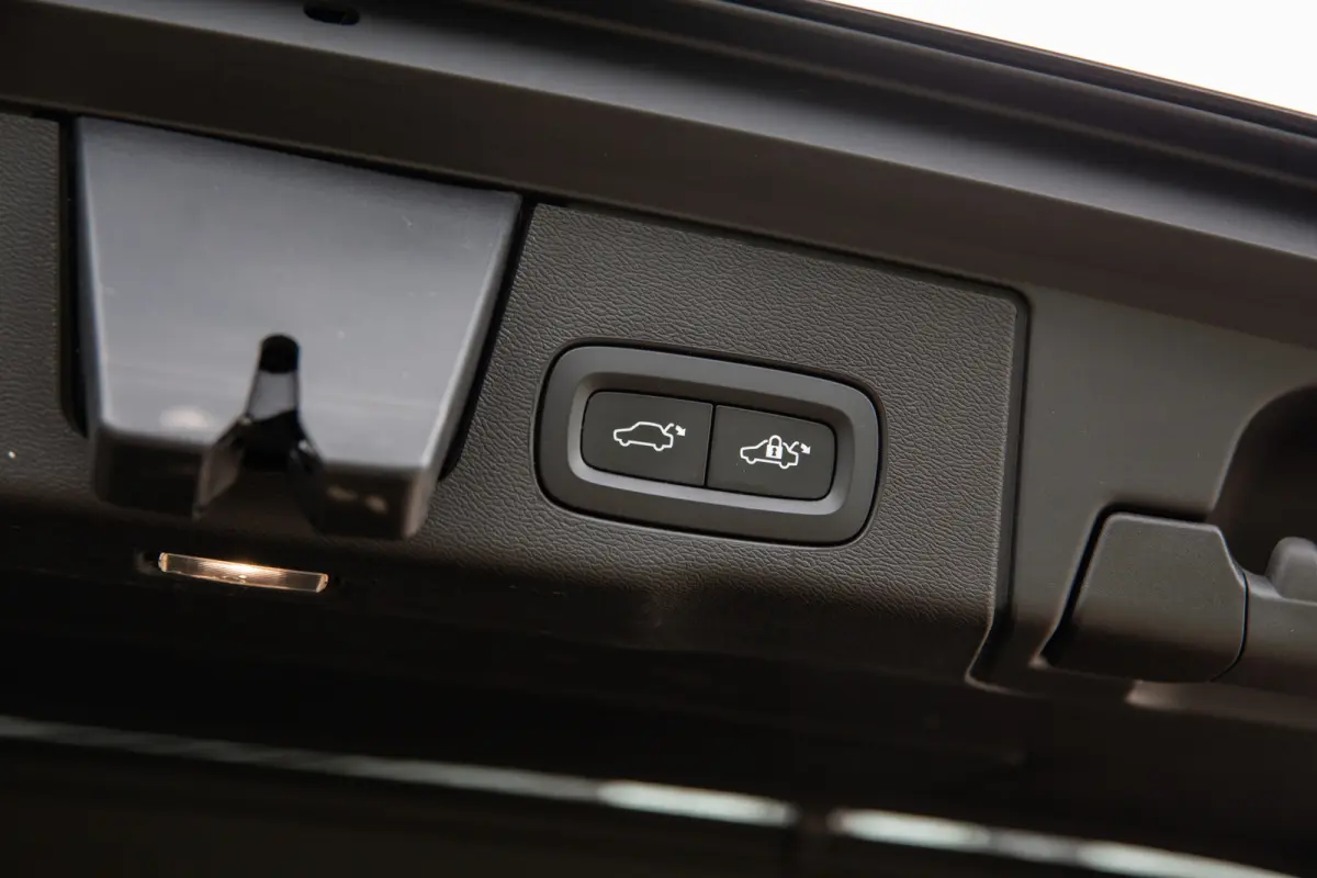 2.0 T8 Plug-in-hybrid AWD Polestar Engineered SOH 97%, Panoramadak, Harman/Kardon, Memory, Trekhaak,