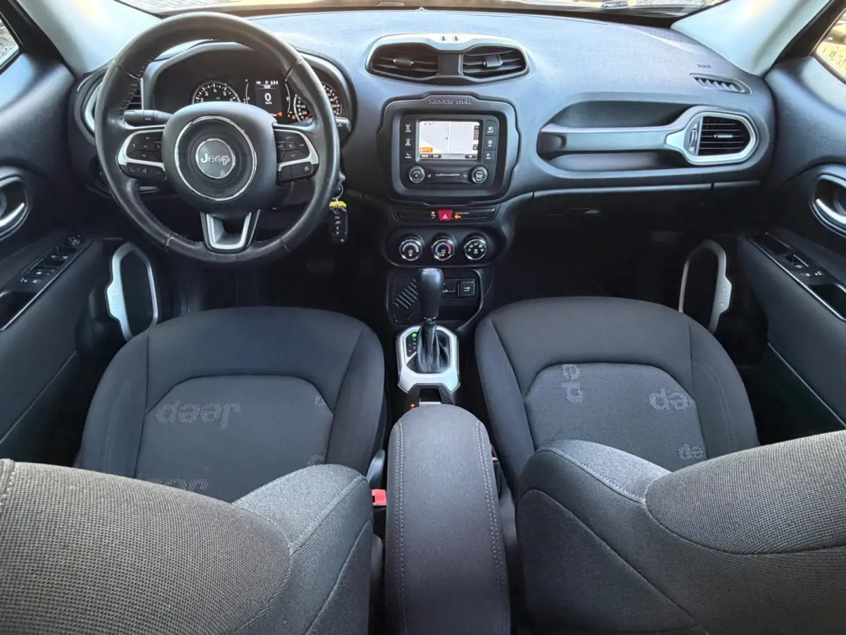 1.4 automaat MultiAir Longitude, NAP, Navi, Cruise, Airco, PDC