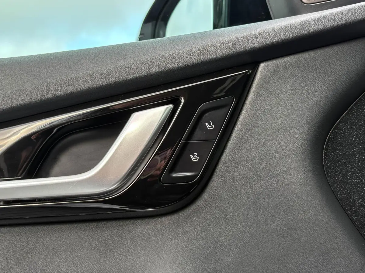 Plus Advanced 77.4 kWh | SOH 94% | Leder | Panoramadak | Meridian audio | Trekhaak
