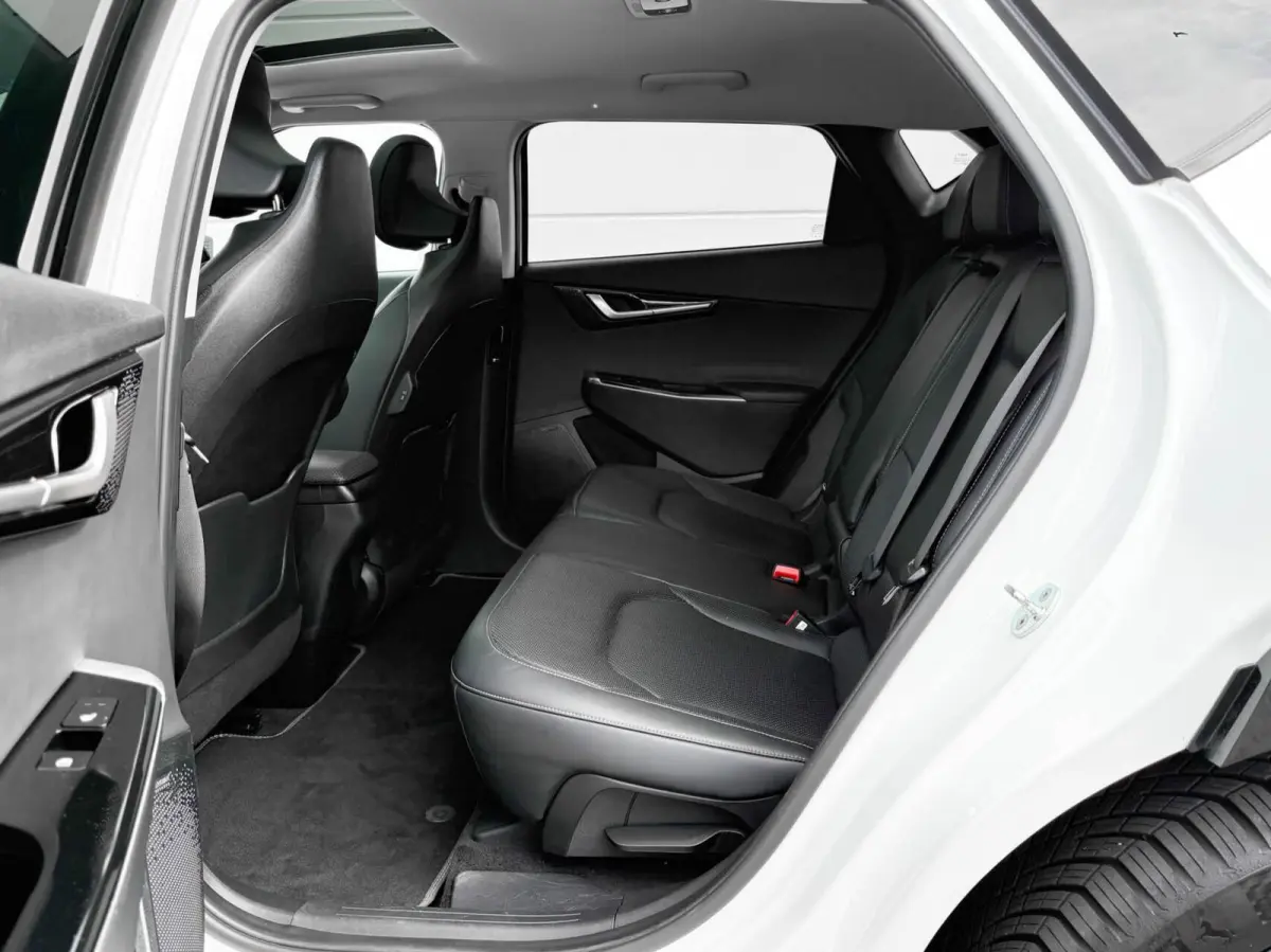 Plus Advanced 77.4 kWh | SOH 94% | Leder | Panoramadak | Meridian audio | Trekhaak