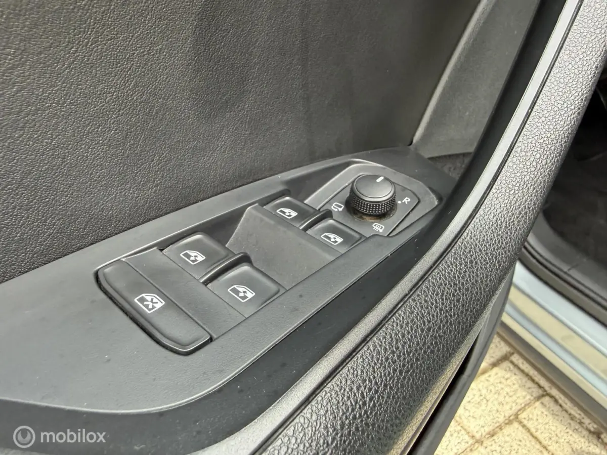 1.4 TSI ACT DSG Business Carplay/Trekhaak/LED/18"
