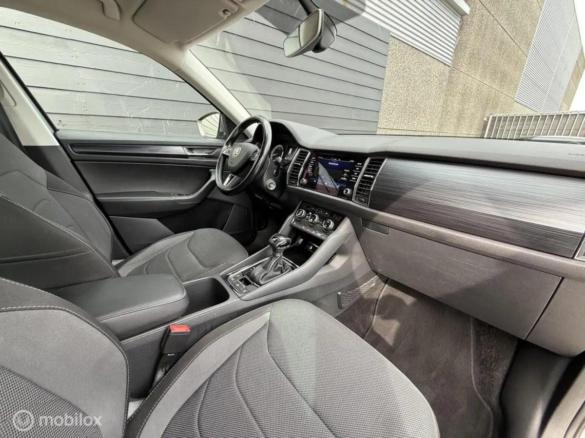 1.4 TSI ACT DSG Business Carplay/Trekhaak/LED/18"