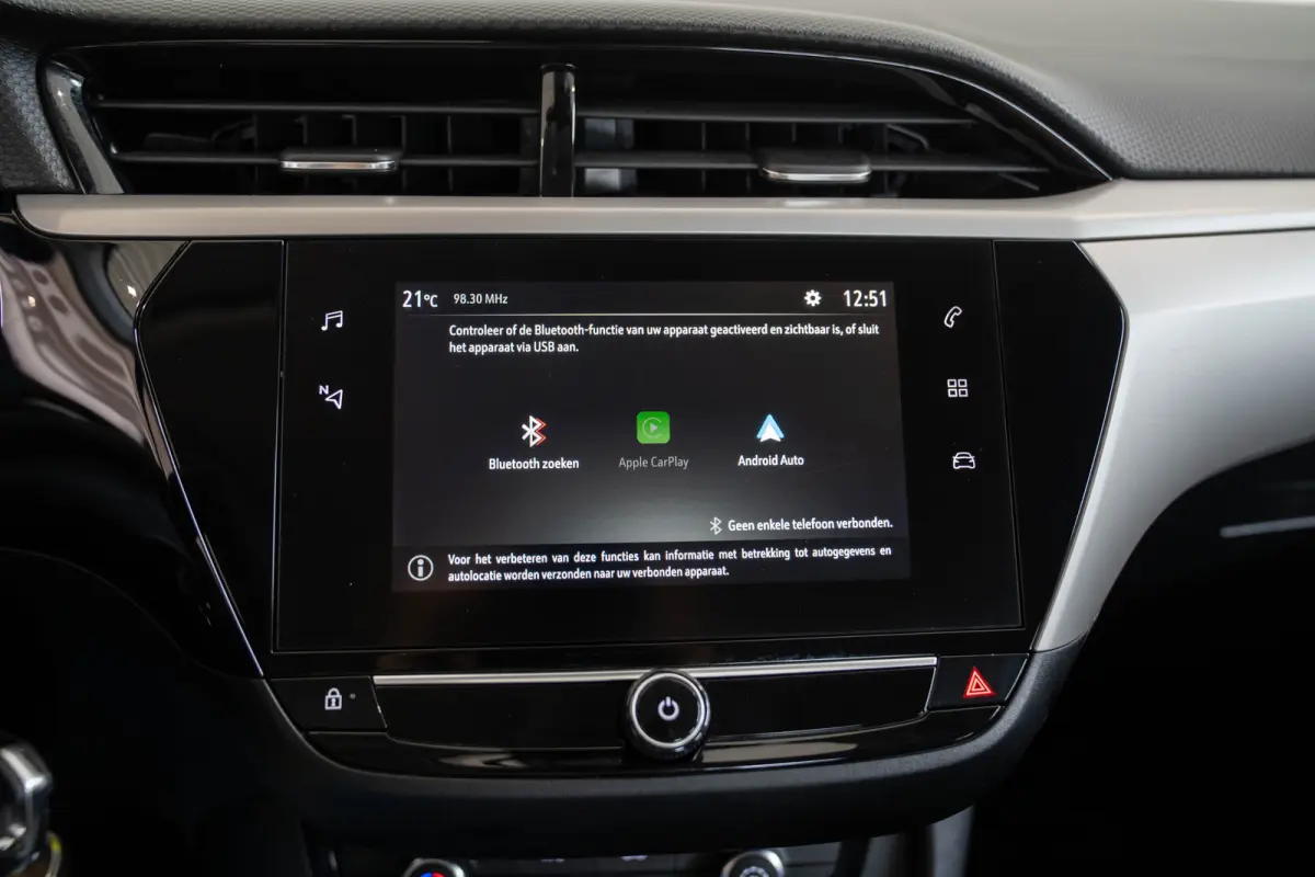 1.2 Edition | Apple Carplay & Android Auto | Parkeersensoren | Cruise Controle | Lichtmetalen velgen | LED | Bluetooth |