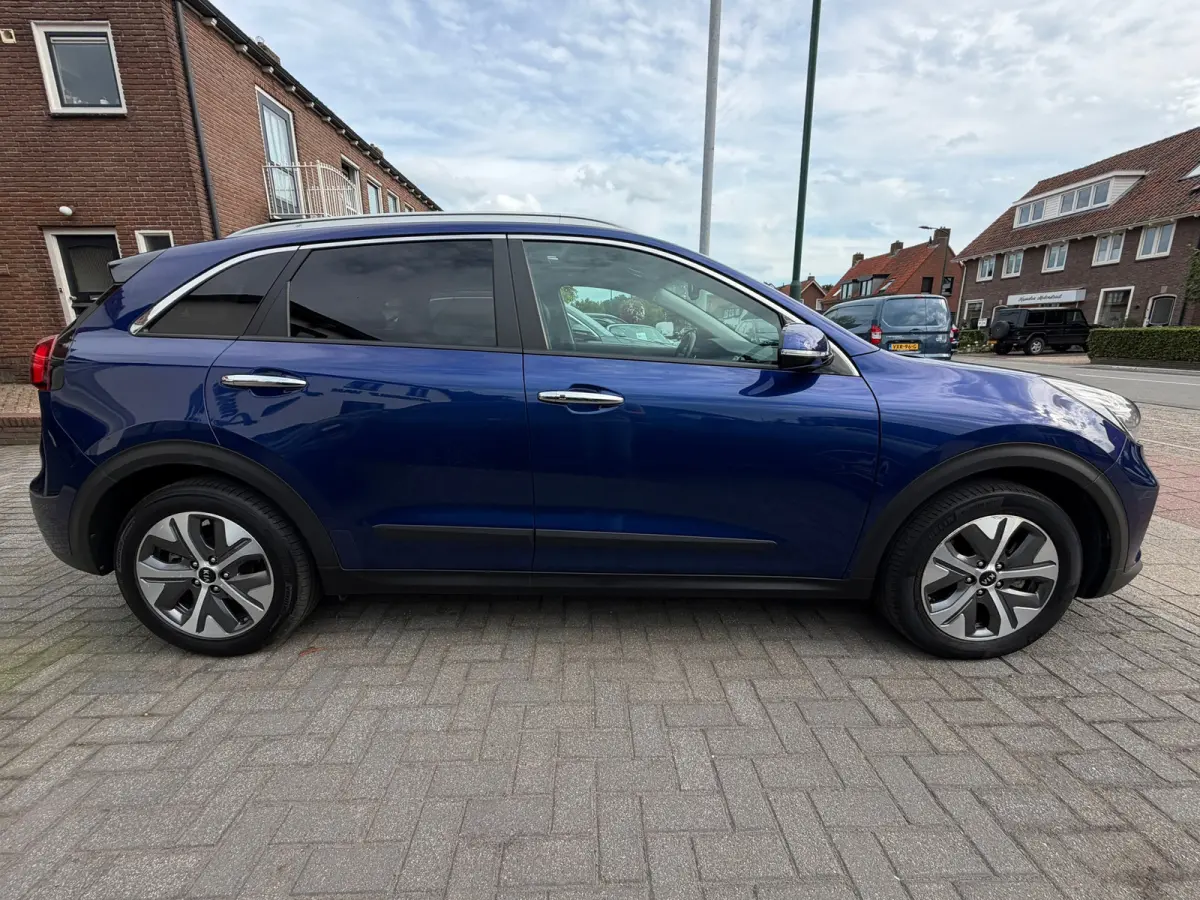 ExecutiveLine 64 kWh, NL-auto, SOH 100%, Stoelventilatie/verwarming, Schuif/kanteldak