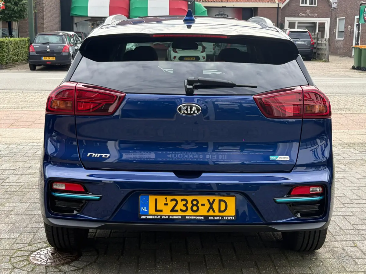 ExecutiveLine 64 kWh, NL-auto, SOH 100%, Stoelventilatie/verwarming, Schuif/kanteldak